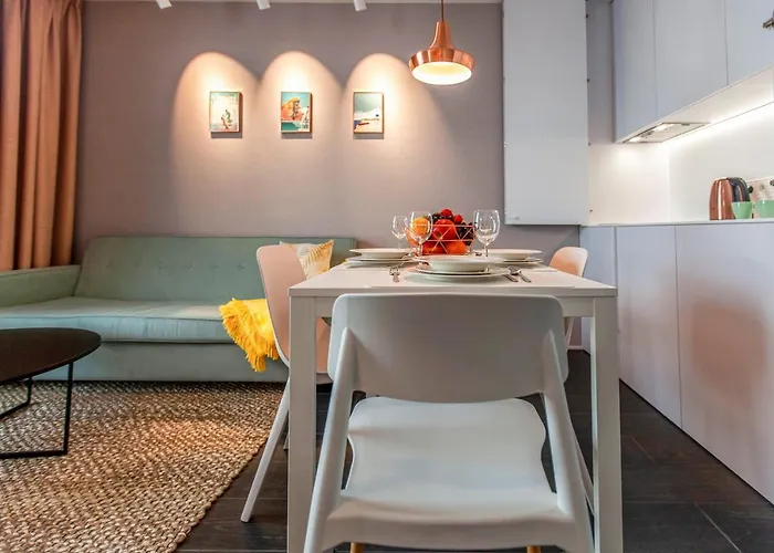 Megi & Greg Διαμέρισμα *